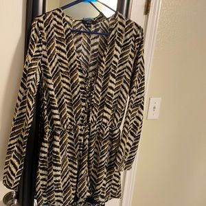 Brand is Very J, romper w/ no zipper